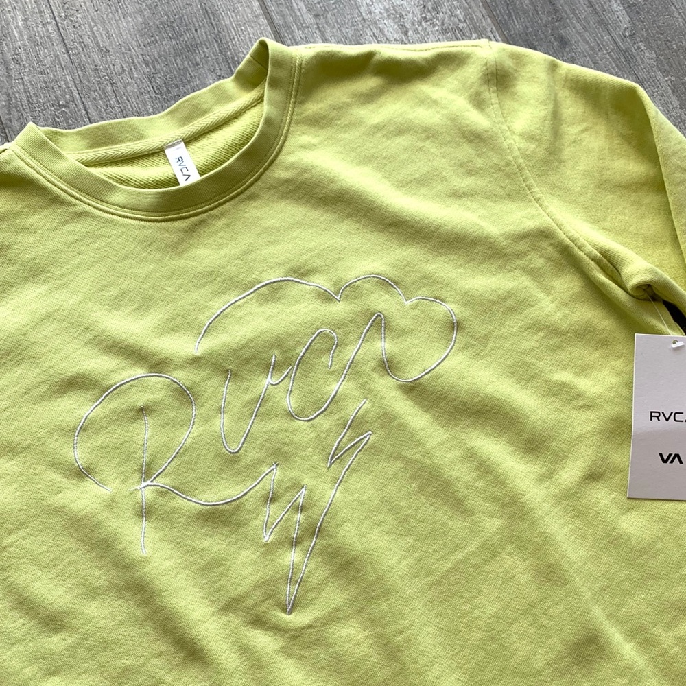 π₯π₯RVCA - WAVE STRUCK PULLOVER SWEATSHIRTπ₯π₯ - Picture 2 of 4